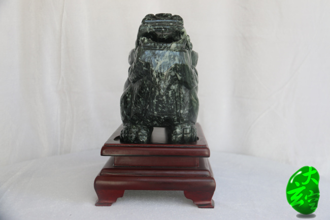 赑屃 大：68000￥ ?。?8000￥